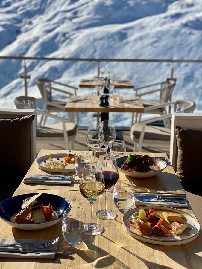 Ours Blanc Hotel & Spa 생마르탱 드 벨빌 외부 사진